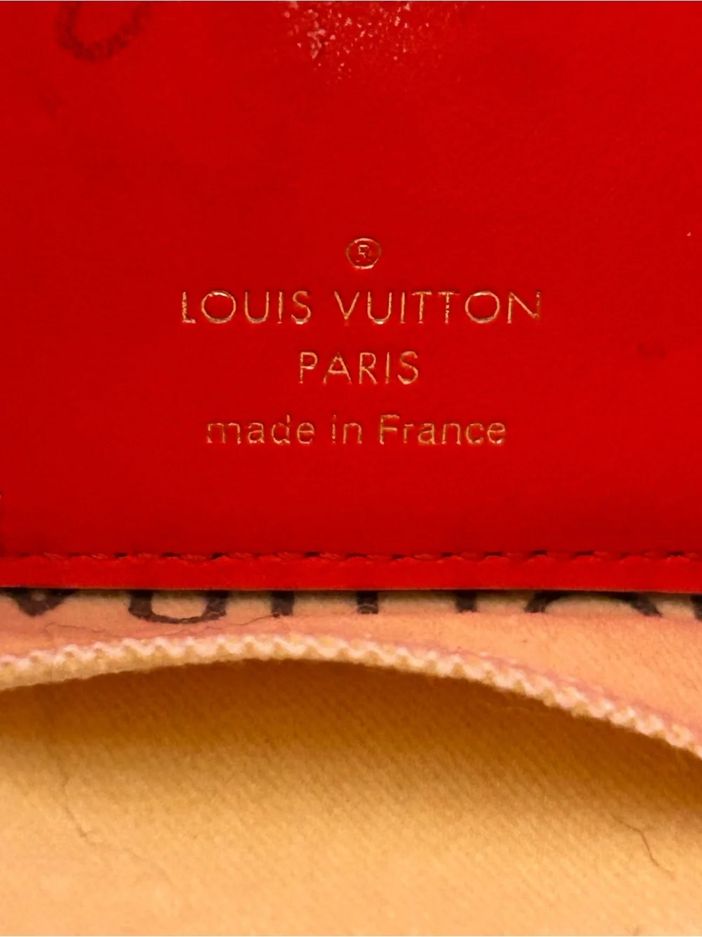 Louis Vuitton Capucines Limited Edition pink and red leather trifold wallet